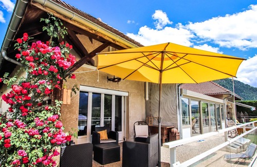 Corps House | 6 bedroom accommodation in Corps