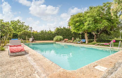 Tocon House | 6 Bedroom Beautiful Home In Tocon