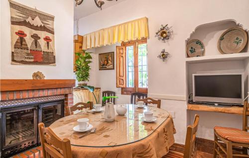 Tocon House | 6 Bedroom Beautiful Home In Tocon
