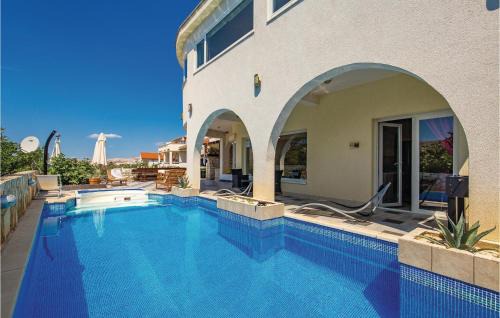 Pag House | 6 Bedroom Gorgeous Home In Pag