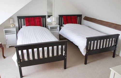 Bootham House | 6 Bedroomed City Detached House (with Parking & Garden)