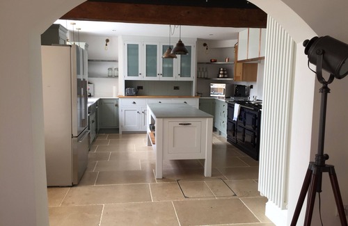 Calne House | 6 Bedroomed Mill House sleeps up to 12 with spa treatments available