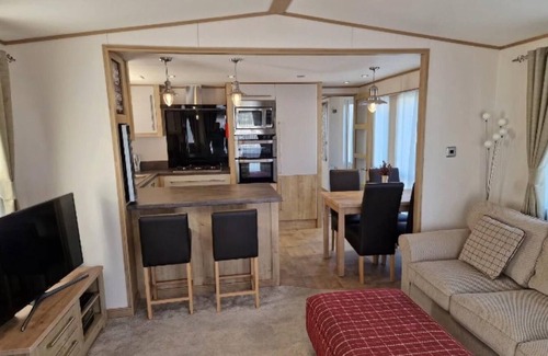 Caister-on-Sea House | 6 berth caravan with decking at Caister Haven Holiday Park ref 30032P