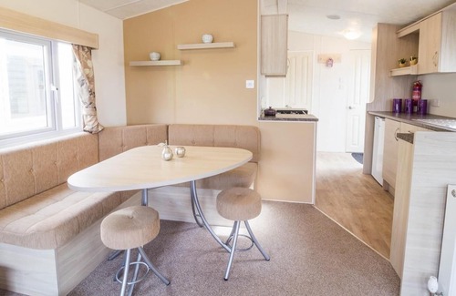Hopton House | 6 berth dog friendly caravan at Broadland Sands Holiday Park ref 20267BS