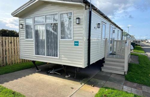 Kinmel Bay House | 6 berth golden sands Rhyl
