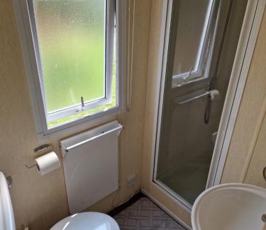 Morecambe Apartment | 6 Berth Holiday home near the beach