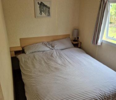 Morecambe Apartment | 6 Berth Holiday home near the beach