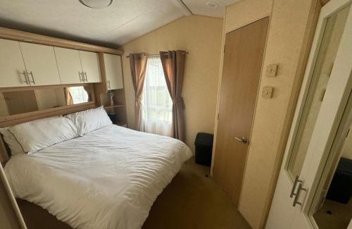 Chapel Saint Leonards Resort | 6 Berth Static Caravan, Golden Palm Resort, Chapel St Leonard's