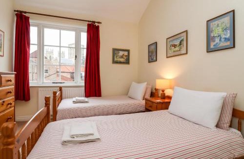 York Apartment | 6 Granary Court