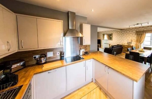 Hartlepool Cottage | 6 Mariners Point