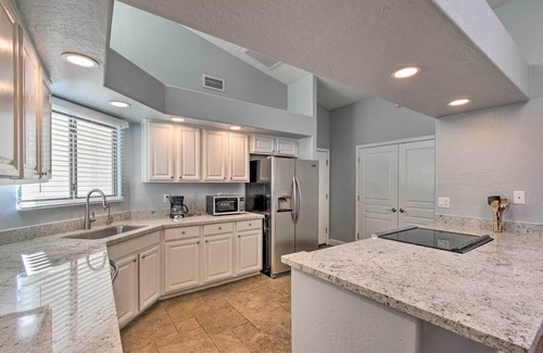 Tempe Condo | 6 Mi to Downtown: Condo w/Patio in Tempe!