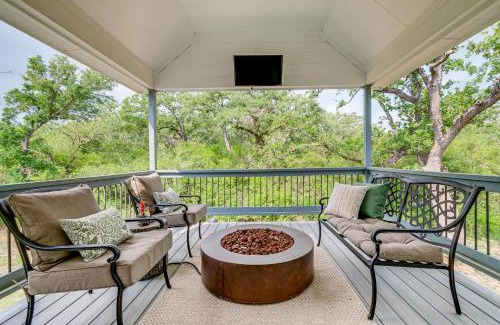 Somerville House | 6 Mi to Lake Somerville Barndominium on 20 Acres