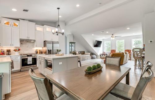 Somerville House | 6 Mi to Lake Somerville Barndominium on 20 Acres