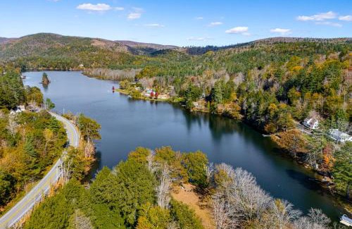 Ludlow House | 6 Mi to Okemo! Family Townhome in Lakeside Resort