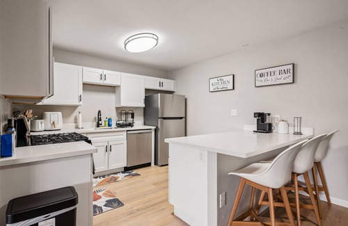 Maryvale House | 6 Miles From Downtown Phoenix- A