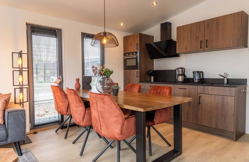 Enkhuizen House | 6 person accommodation with 3 bedrooms