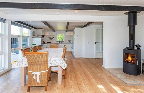 Trend House | 6 person holiday home in Løgstør