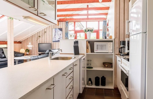 Grønhøj House | 6 person holiday home in Løkken