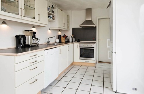 Beder Malling House | 6 person holiday home in Malling