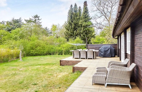 Hoeve Strand House | 6 person holiday home in Asnæs