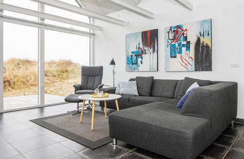 Lakolk House | 6 person holiday home in R m