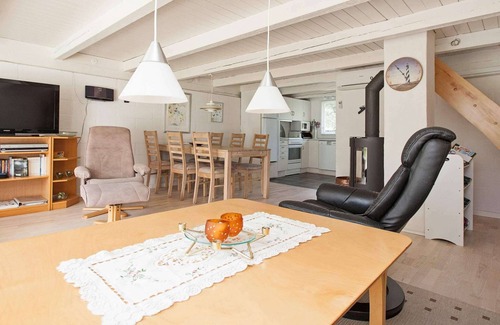 Mosevra House | 6 person holiday home in Oksbøl