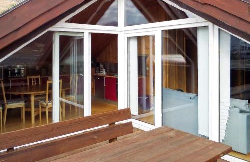 Nesset Apartment | 6 person holiday home in EIDSVÅG-By Traum