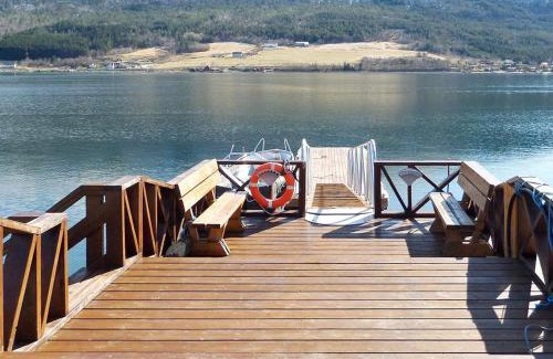 Nesset Apartment | 6 person holiday home in EIDSVÅG-By Traum