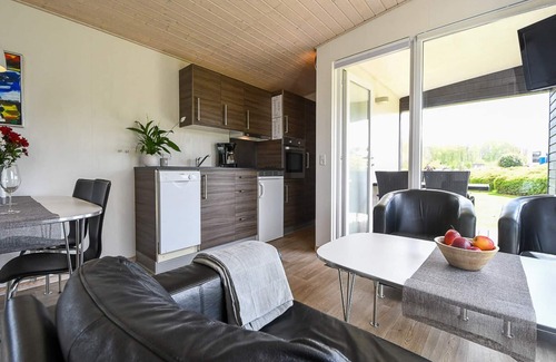 Middelfart House | 6 Person Holiday Park Home in Asperup