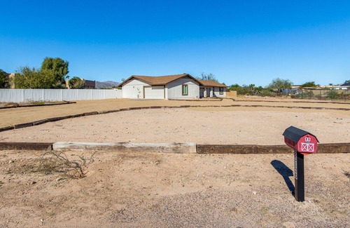 Buckeye House | 6 Persons - Private remodeled spacious home on an acre. RV parking, Pets ok. .
