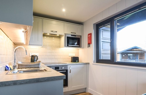 Combpyne Cottage | 6 PINEWOOD RETREAT, family friendly, with pool in Lyme Regis