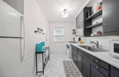 Audubon Apartment | 6 Spacious Units Close to Downtown & Expo Center