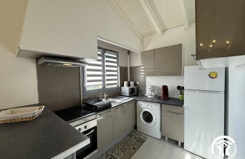 Trouillas House | 60 m² Gîte ∙ 2 bedrooms ∙ 4 guests