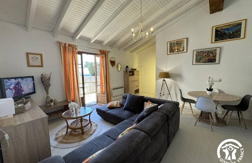 Trouillas House | 60 m² Gîte ∙ 2 bedrooms ∙ 4 guests