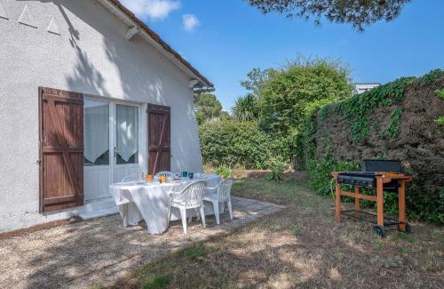 Tharon-Plage House | 600 m de la plage, maison pour 4 adultes 2 enfants