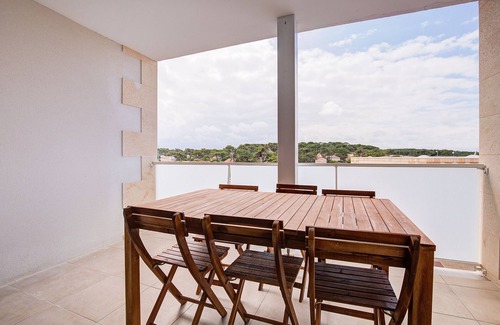 Lacanau-Ocean Apartment | 600m from the beach, lovely flat for 6