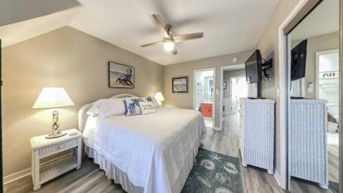 Saint Helena Island House | 608 New Haven - Resort Access included! Great North Island Location!