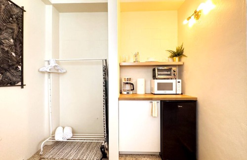 Miramar Apartment | 610@Miramar-2 APT COMBO for 12