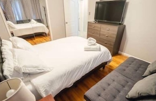 West New York Other | 6117 · Luxury 3 bedrooms house 15min to NYC. FREE Parking
