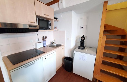 Besse-et-Saint-Anastaise Apartment | 6161B