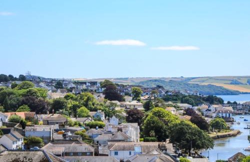 Kingsbridge Apartment | 61B Fore Street