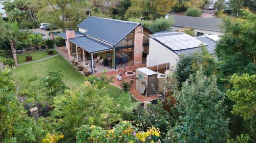 George Apartment | 62 on Adderley