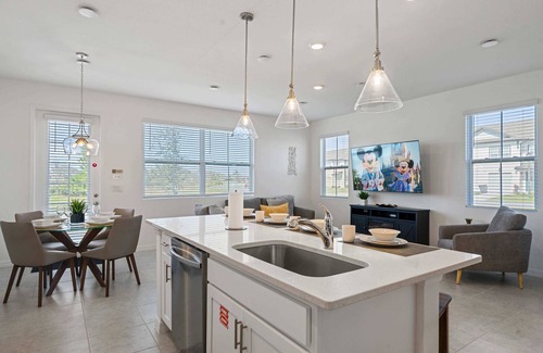 Davenport Cottage | 630 Longboat Drive