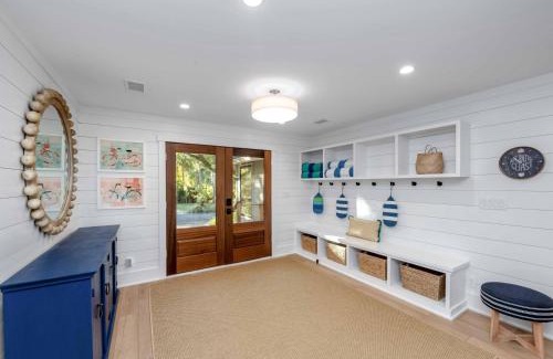 Vanderhorst Plantation House | 64 Surfsong Road by Akers Ellis Rentals