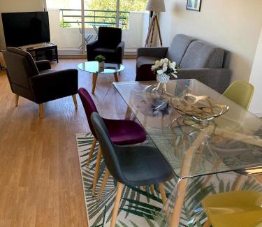 Vannes Apartment | 65 m2 Centre vannes 2 ch wifi parking