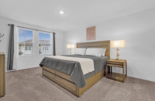Davenport House | 654 LD - Tranquil Oasis 3BR Luxury Villa at Festival Resort