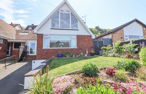 Prestatyn House | 67 Pendre Avenue