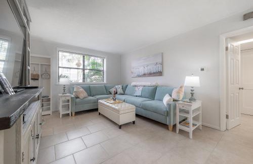 St. Pete Beach House | 6700 Sunset Way Unit 702