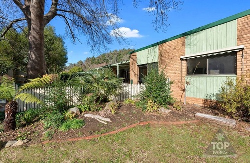 Bright House | 68 Delany Avenue Bright 10 Minutes Walk to CBD