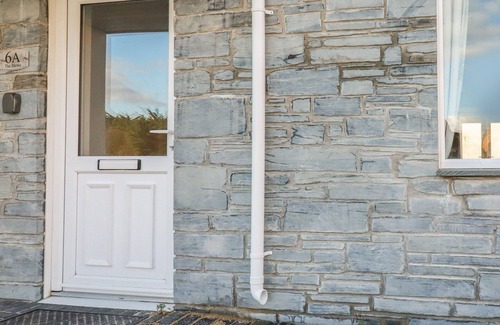 Harlyn Cottage | 6A The Mews